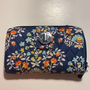 Vera Bradley wallet